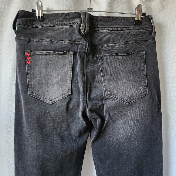 Disney Alice In Wonderland Pull On 5 Pocket Black Denim Skinny Jeans Size S - Picture 6 of 6